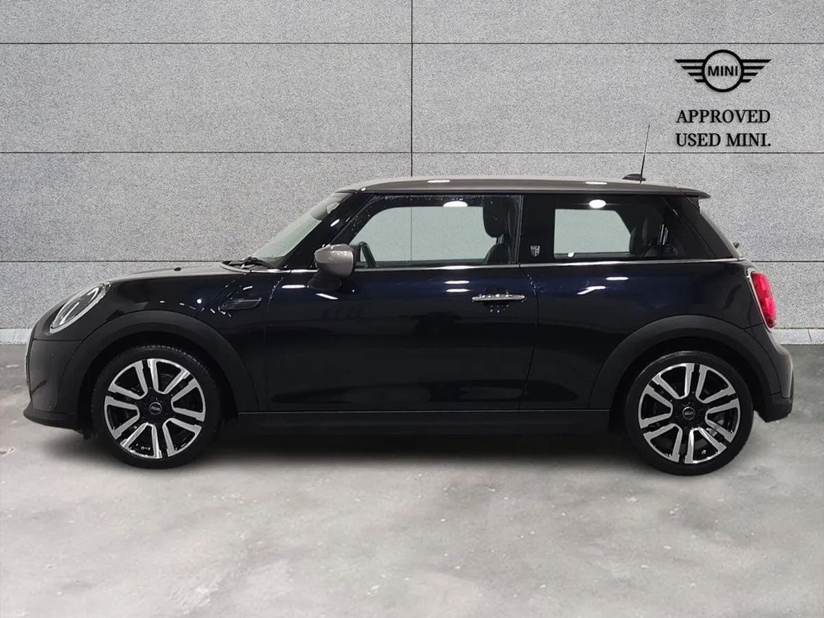 Mini Cooper 3-Door Cooper Exclusive - Image 4