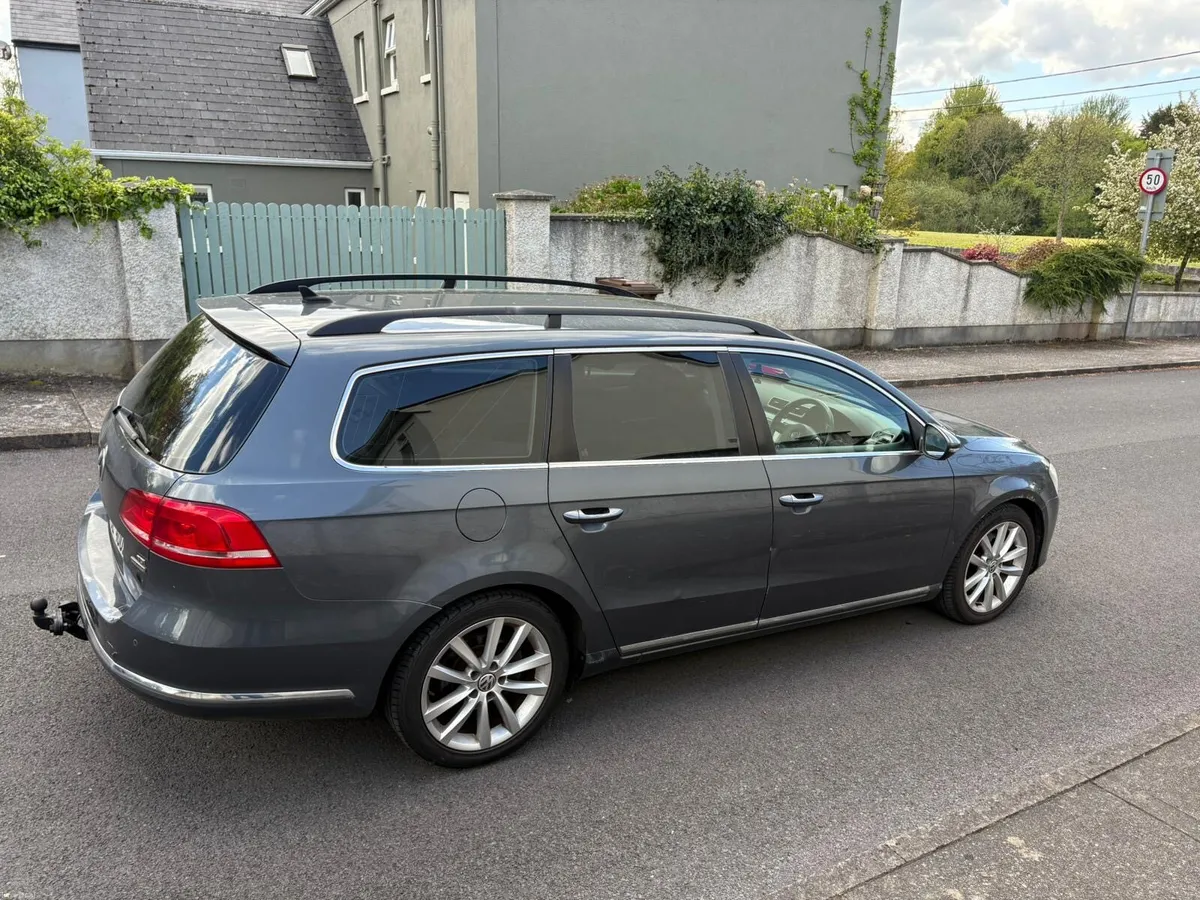 2013 VW Passat Estate 1.6 TDI. Highline. NCT 03/27 - Image 4