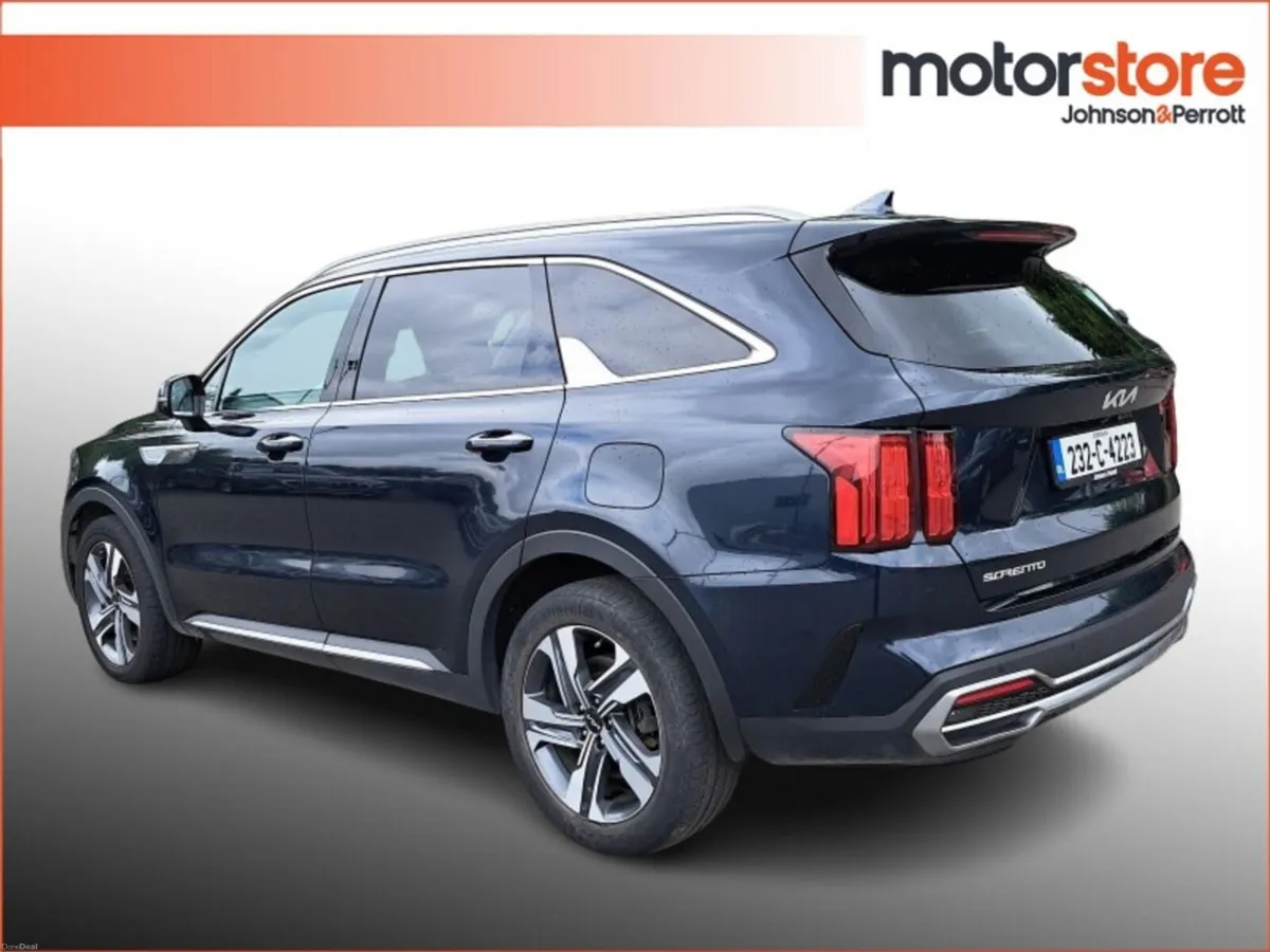 Kia Sorento 2.2 K3 4X2 Diesel 7 seats - Image 2
