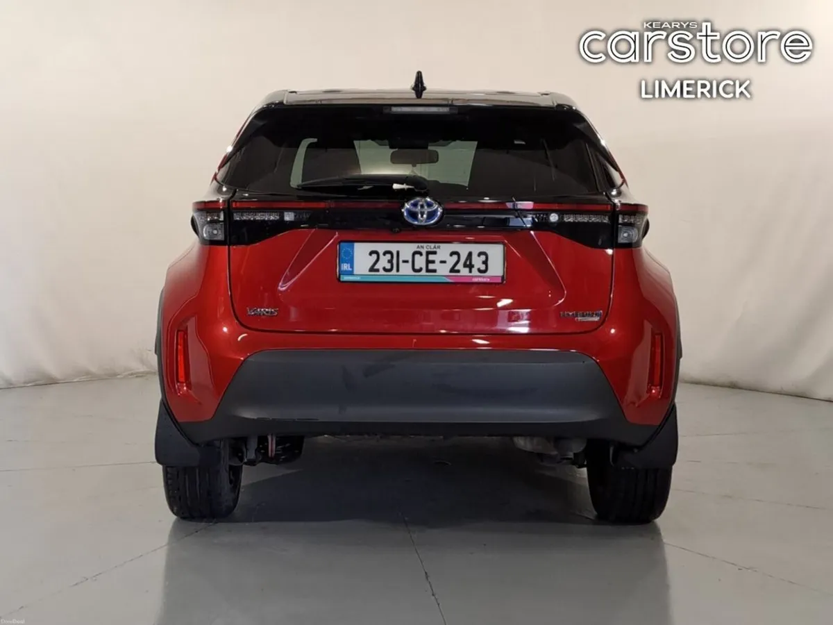 Toyota Yaris Cross 1.5 Hybrid CVT Luna Sport - Image 4