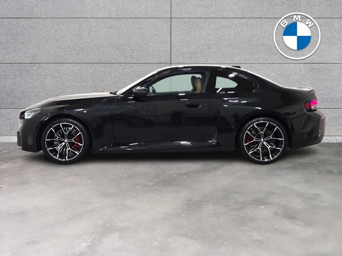 BMW M2 Coupe - Image 4