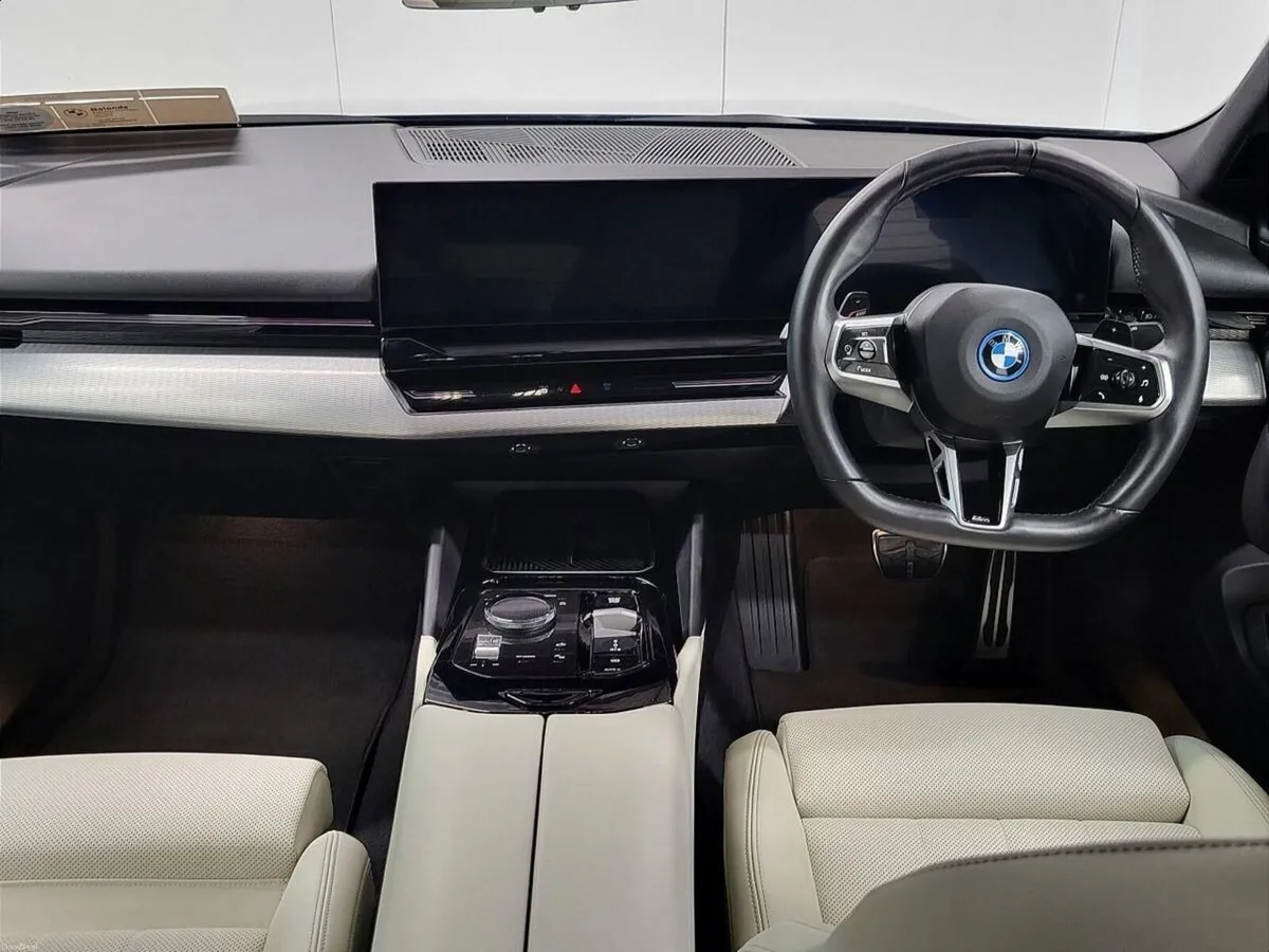 BMW 5-Series 530e M Sport Pro Saloon - Image 4