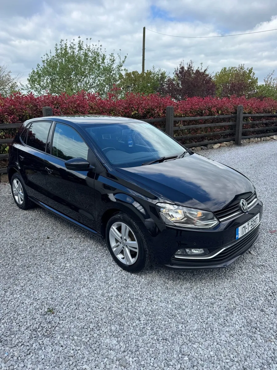 2017 Volkswagen Polo - Image 1