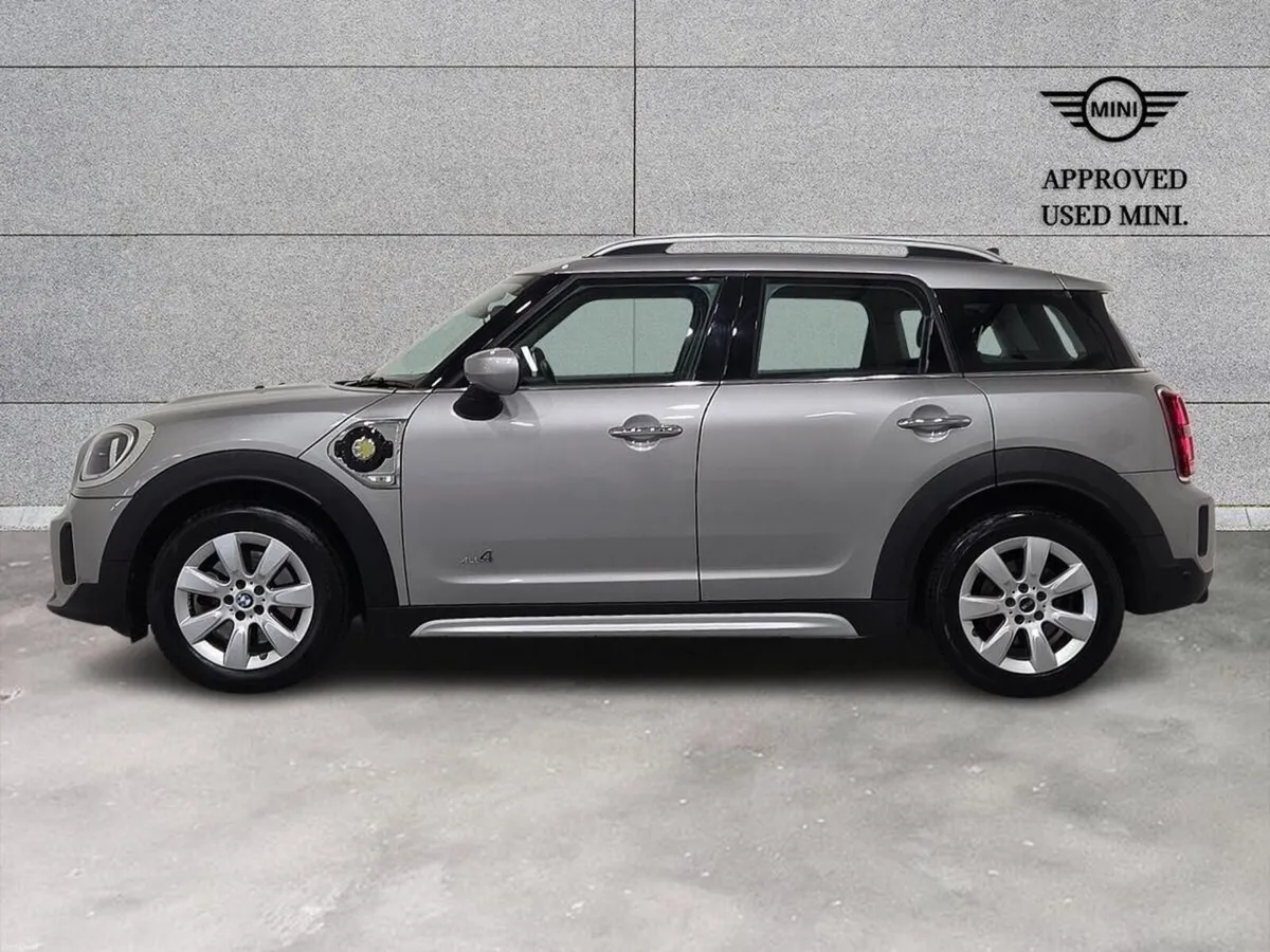 Mini Countryman Cooper S E Classic - Image 3