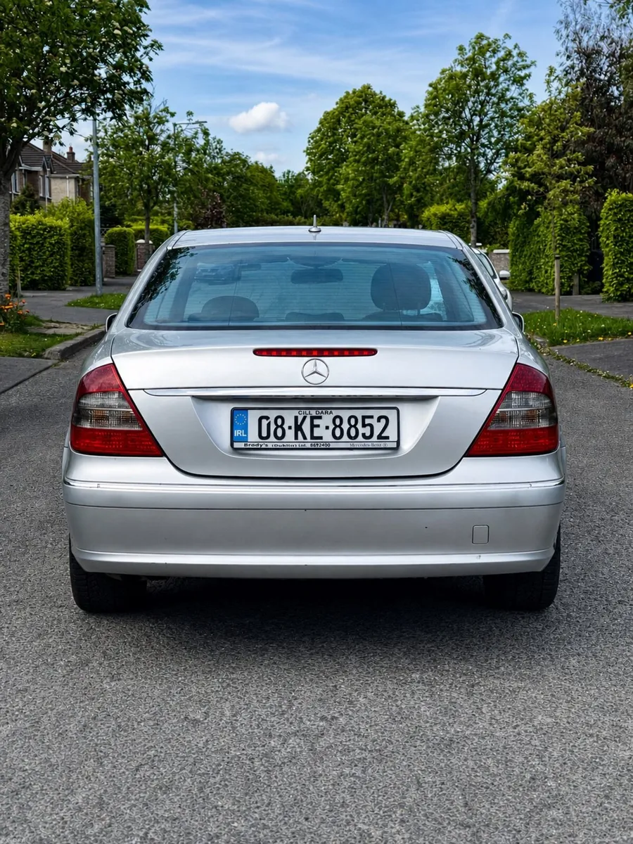 Mercedes E-Class Avantgarde Fresh TAX and NCT - Image 5