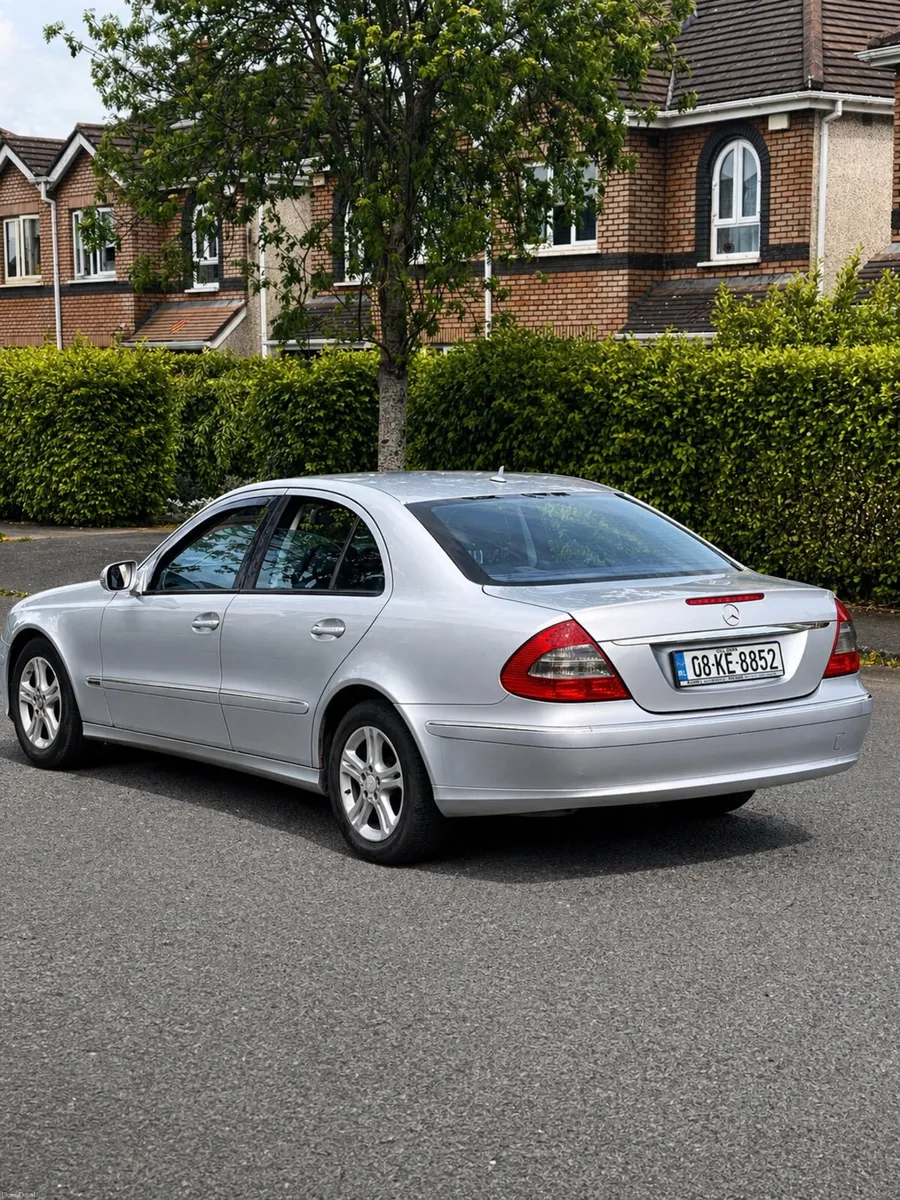 Mercedes E-Class Avantgarde Fresh TAX and NCT - Image 6