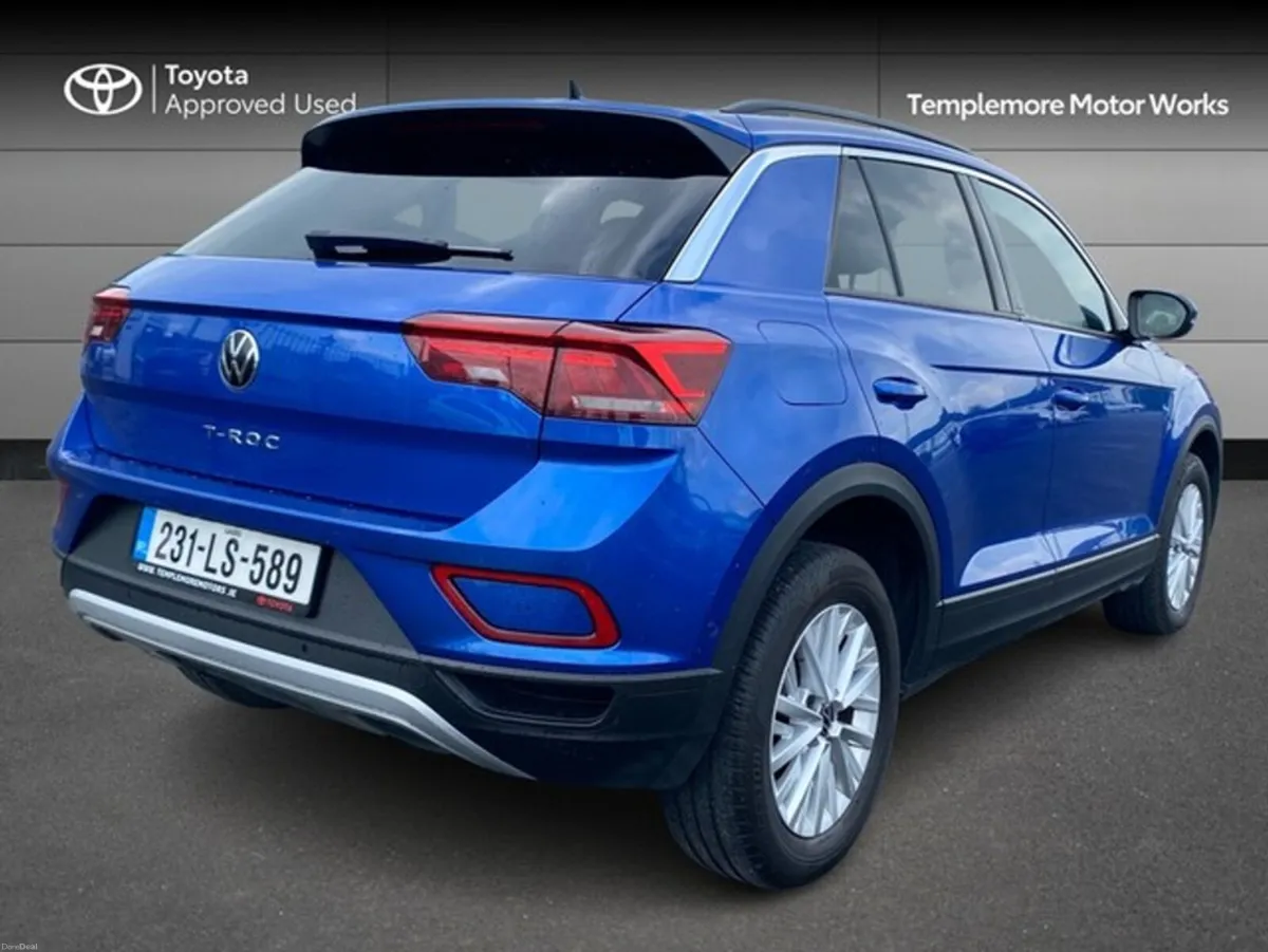 Volkswagen T-Roc LIFE 2.0 TDI MANUAL 6SPEED FWD 1 - Image 2