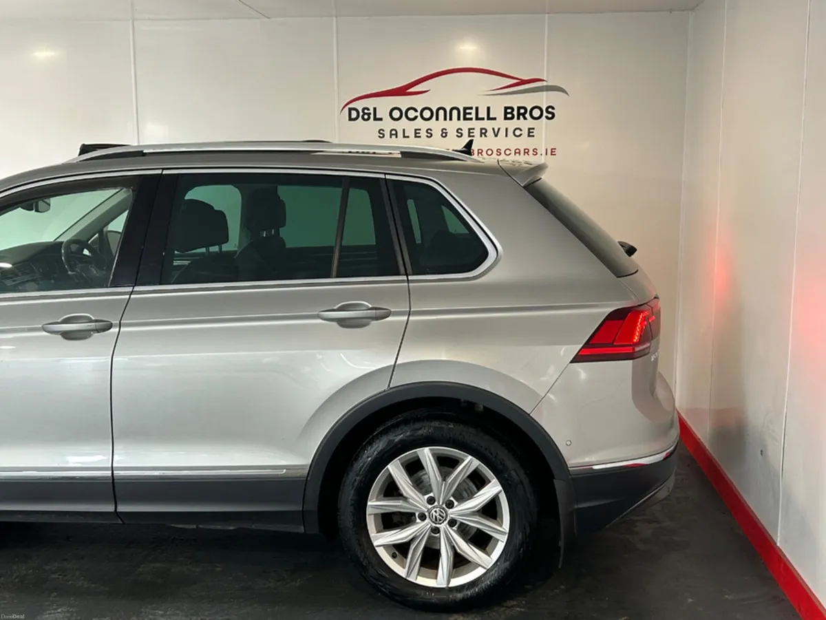 Volkswagen Tiguan HIGHLINE 2.0 TDI MANUAL 6SPEED F - Image 4