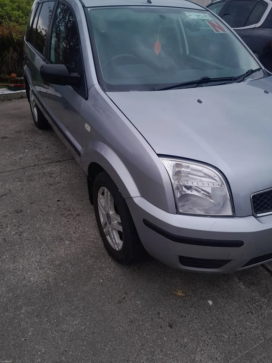 Ford Fusion 2005 - Image 3