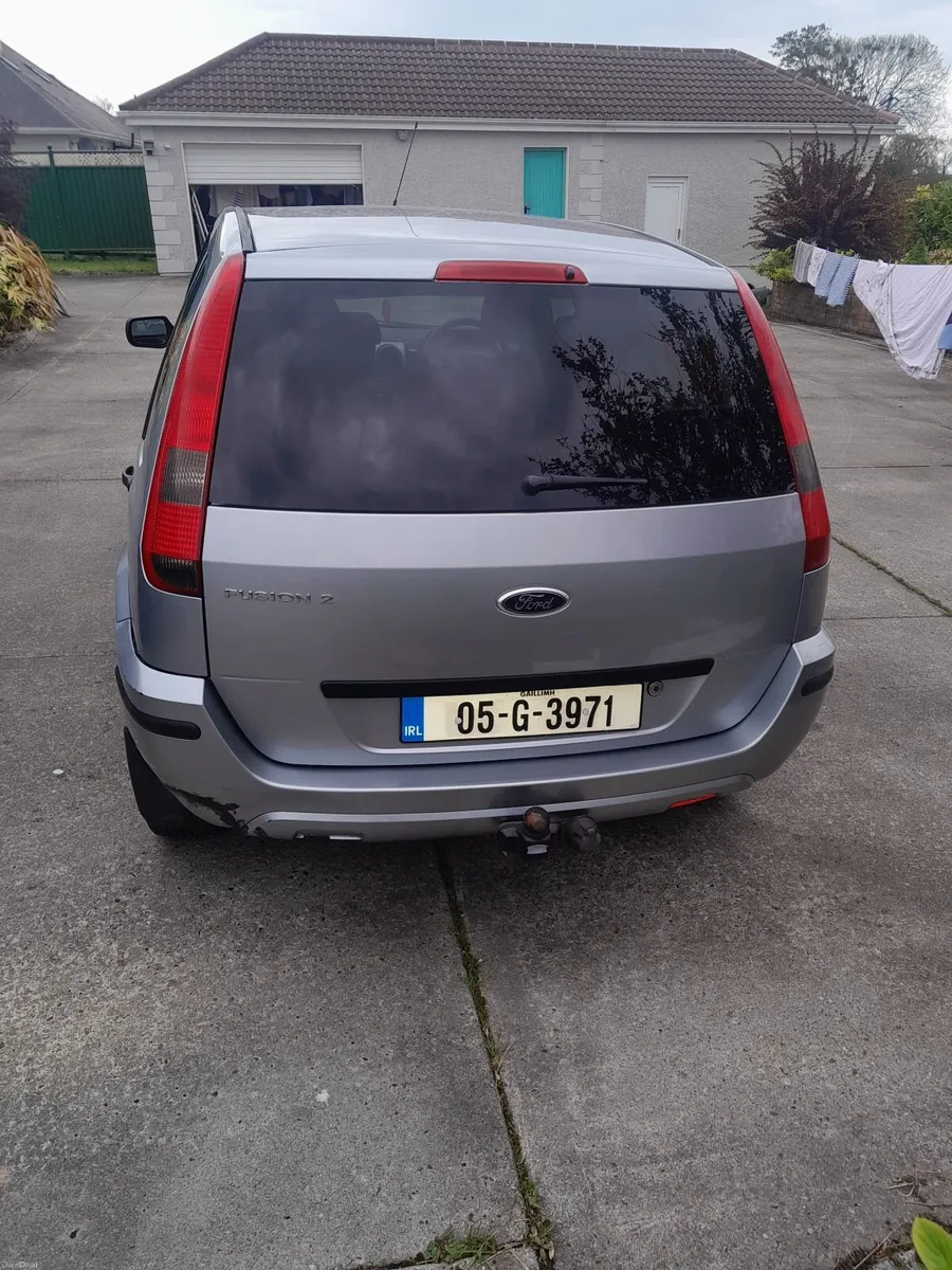 Ford Fusion 2005 - Image 4