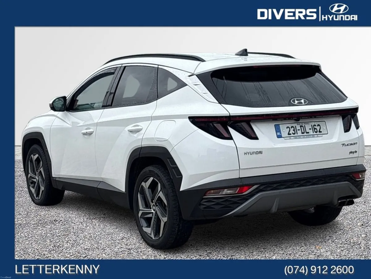 Hyundai Tucson Executive Plus Plug-in Hybrid Autom - Image 2
