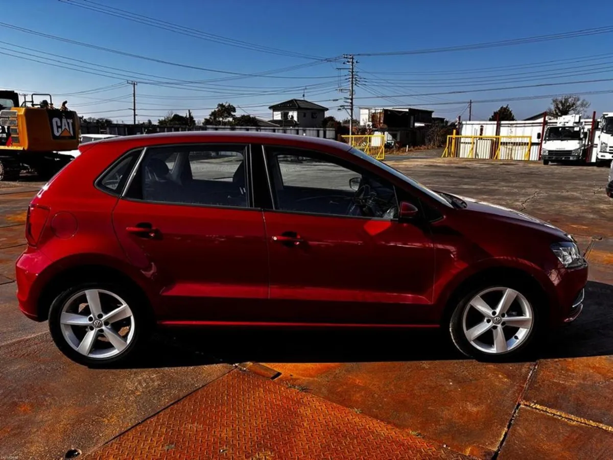 Volkswagen Polo TSI Highline Meister - Image 4
