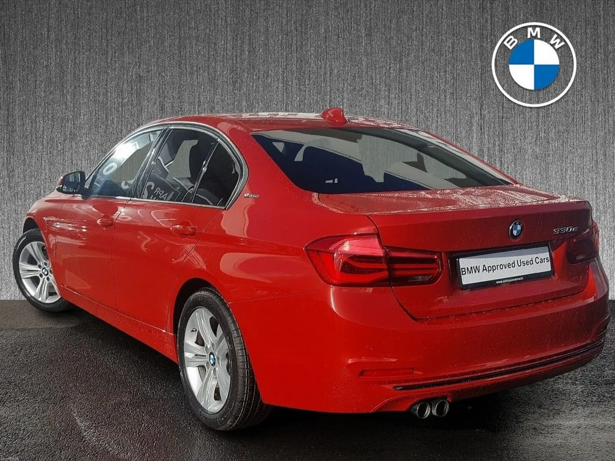 BMW 3-Series 330e Sport - Image 2