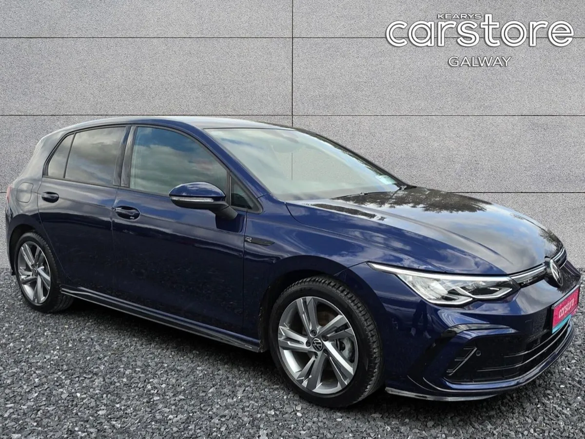 Volkswagen Golf 1.5 TSI 130HP R-Line - Image 1