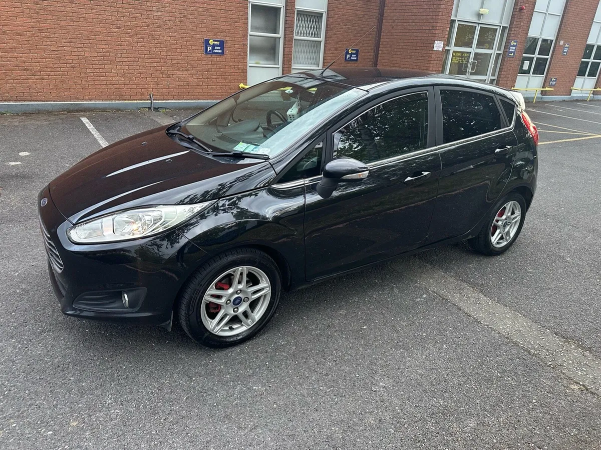 Ford Fiesta - Image 2