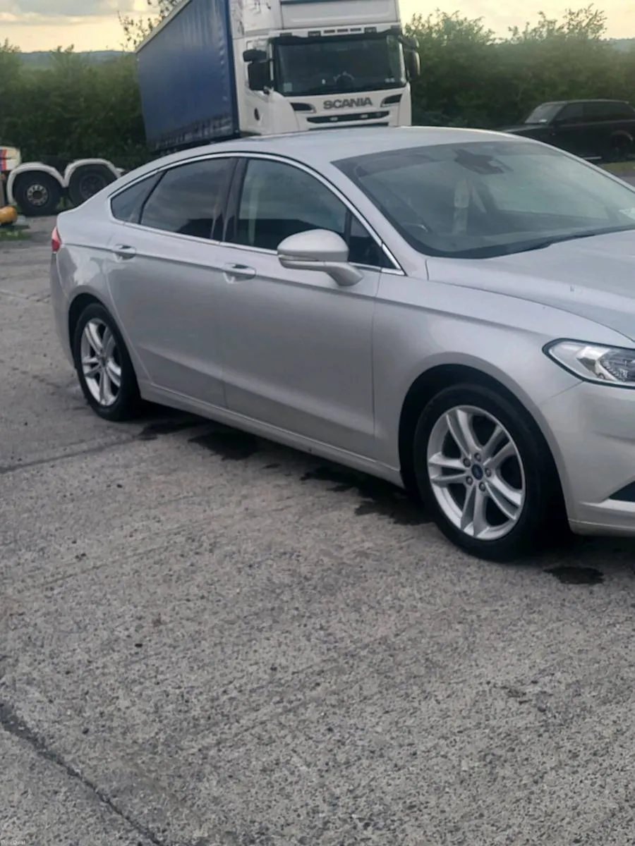 Ford mondeo - Image 2