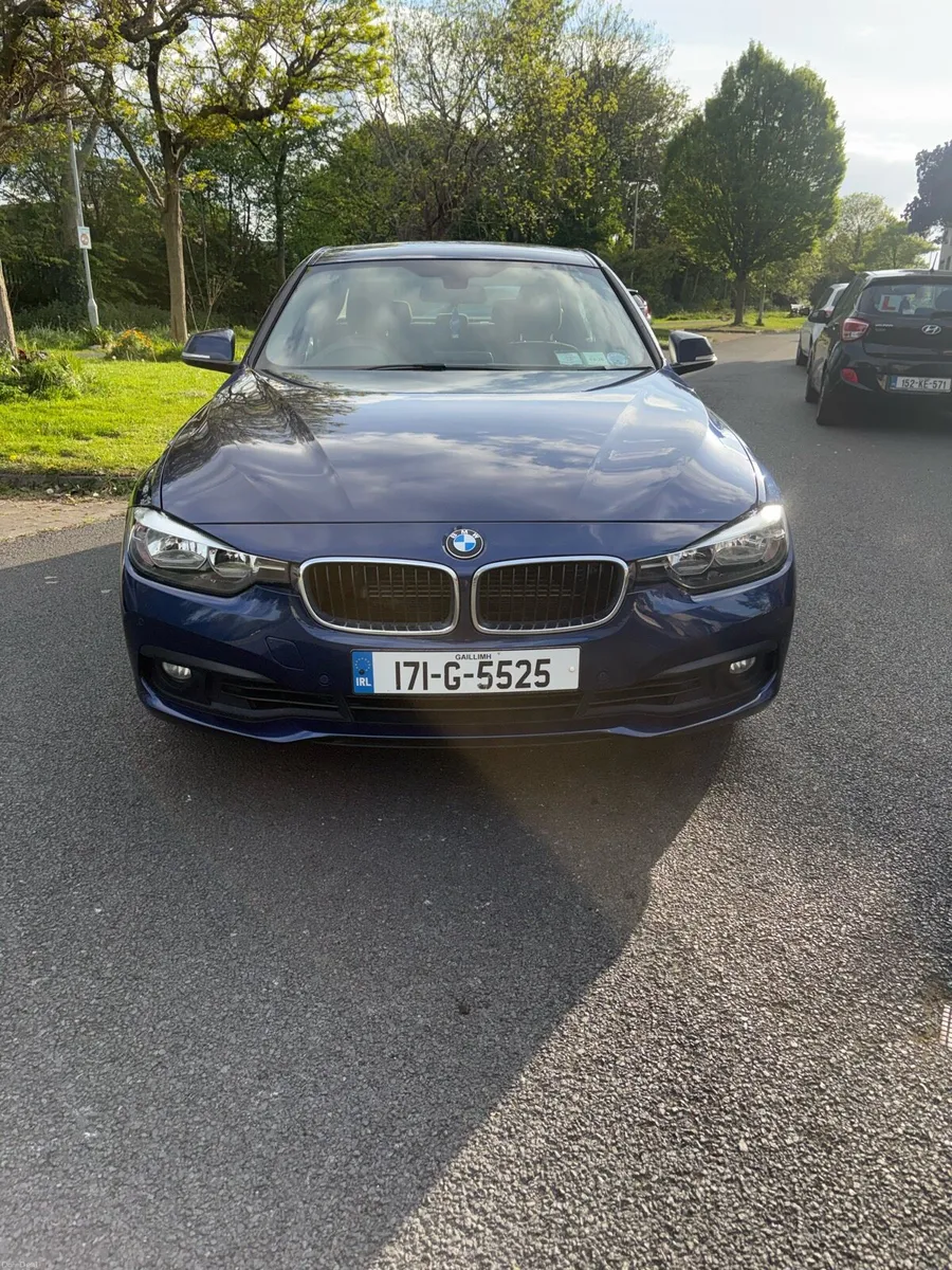 2017 BMW 330e automatic  very low km NEW NCT - Image 4