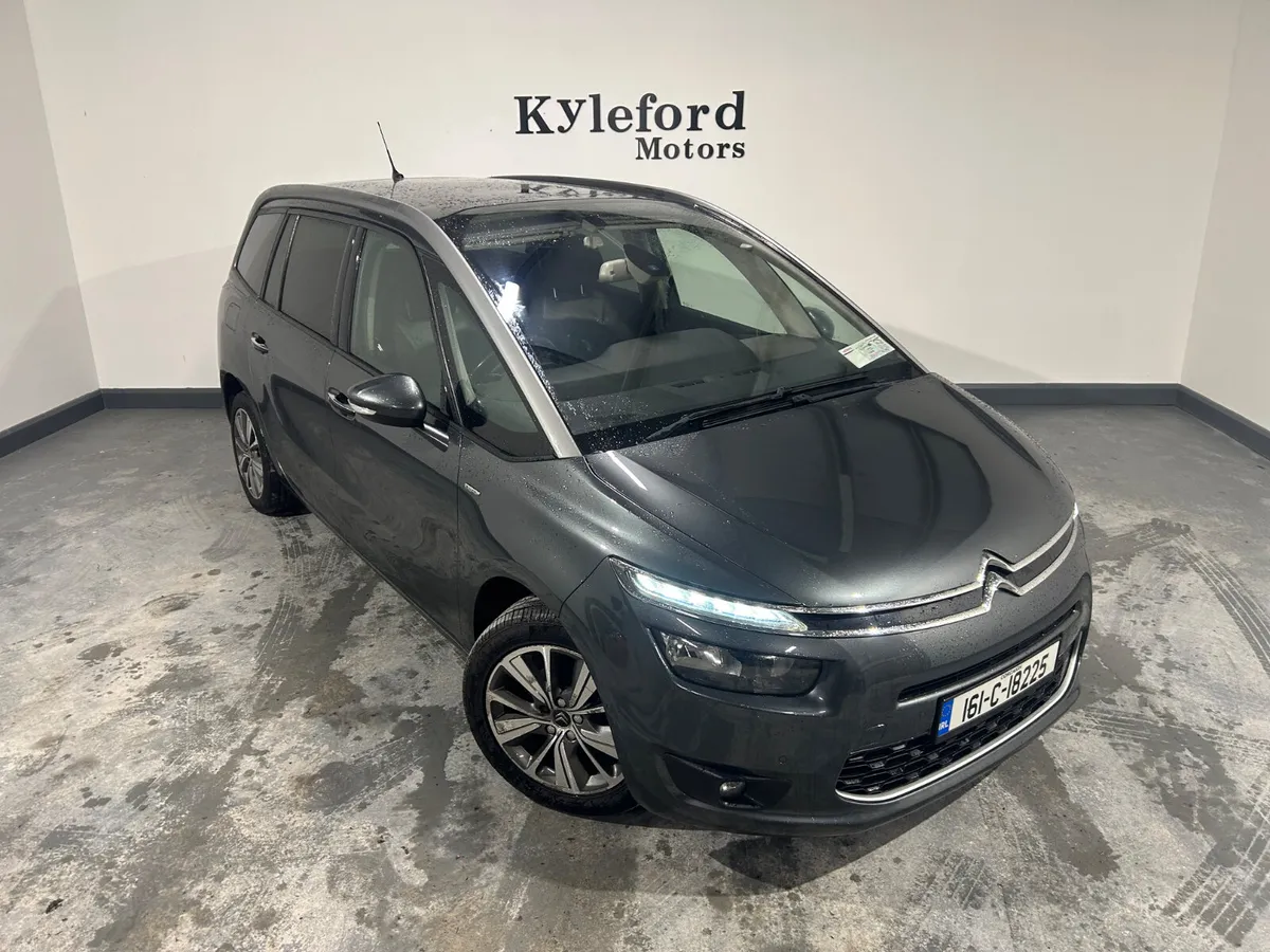 Citroen C4 2016 Automatic 7 seater - Image 3