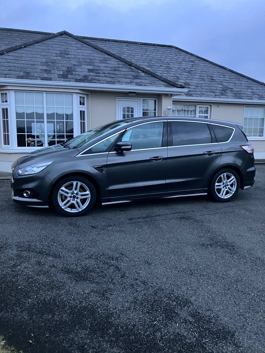 Ford S-Max Titanium Sport 7seater - Image 1
