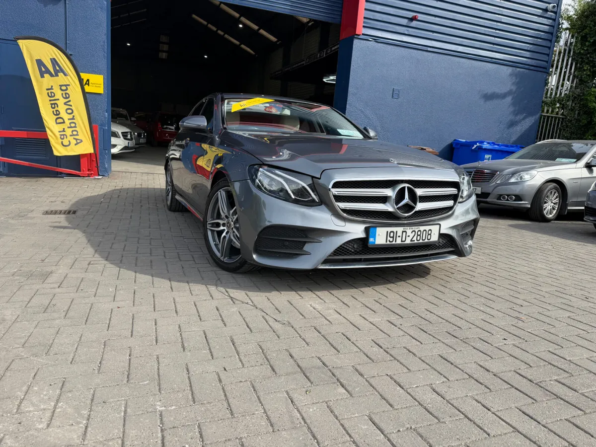 Mercedes-Benz E-Class 2019 AMG - Image 4