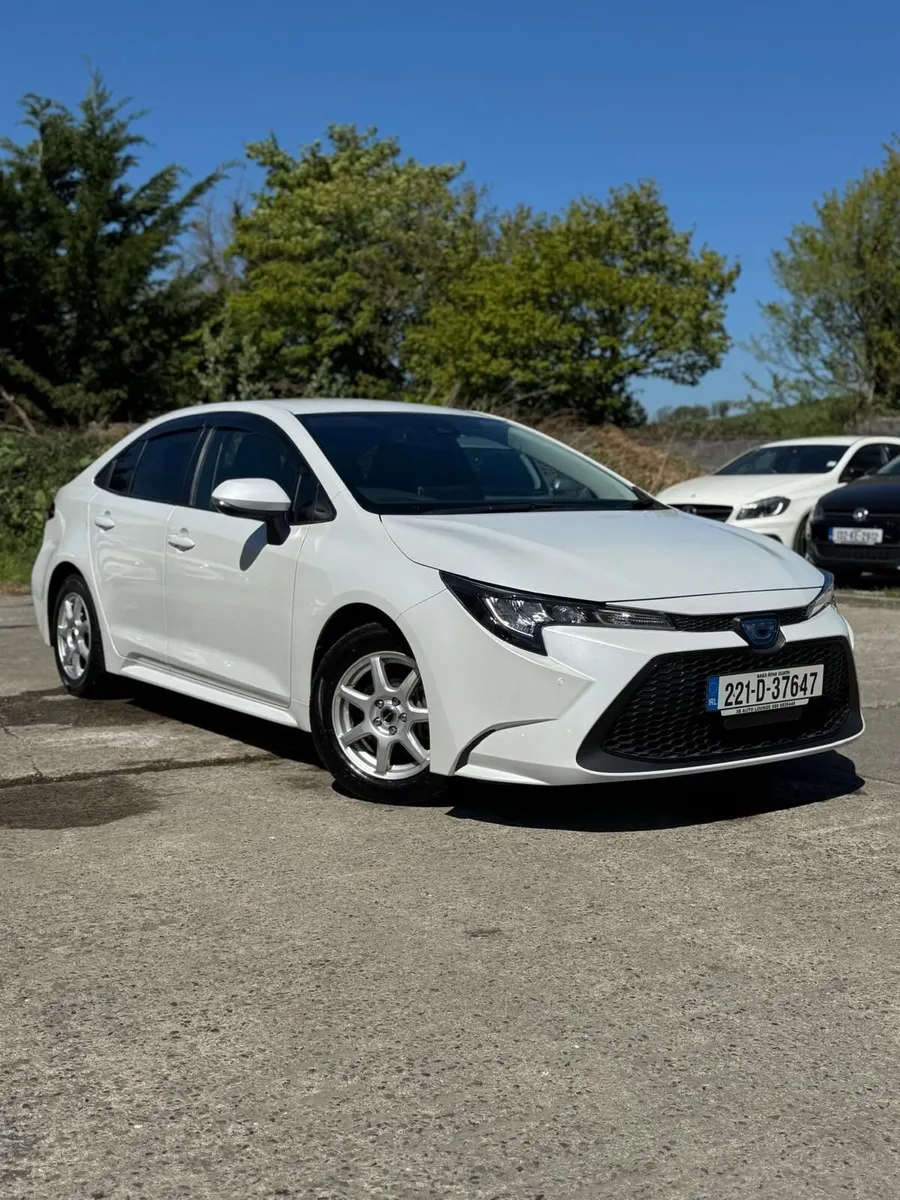 TOYOTA COROLLA 1.8L Hybrid 2022 - Image 1