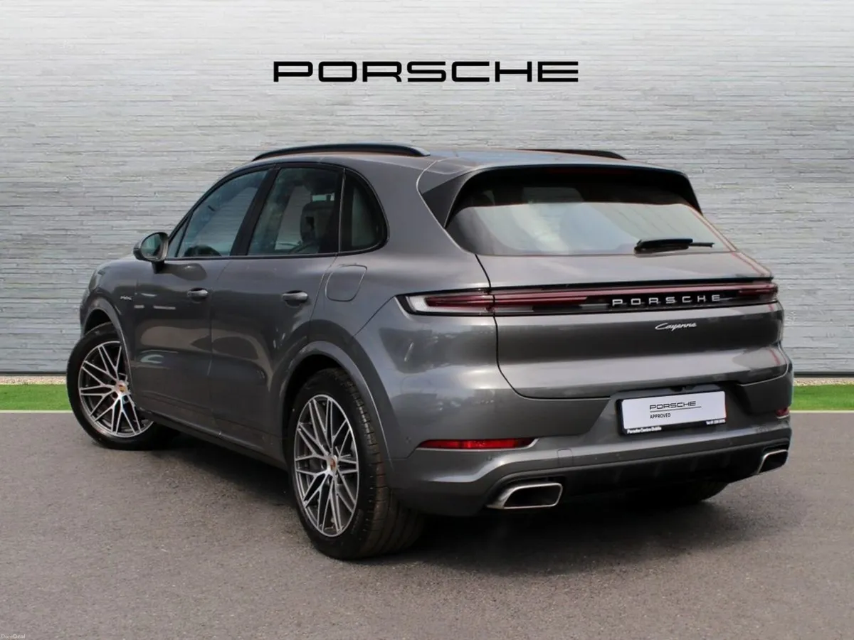 Porsche Cayenne E-Hybrid - Image 3