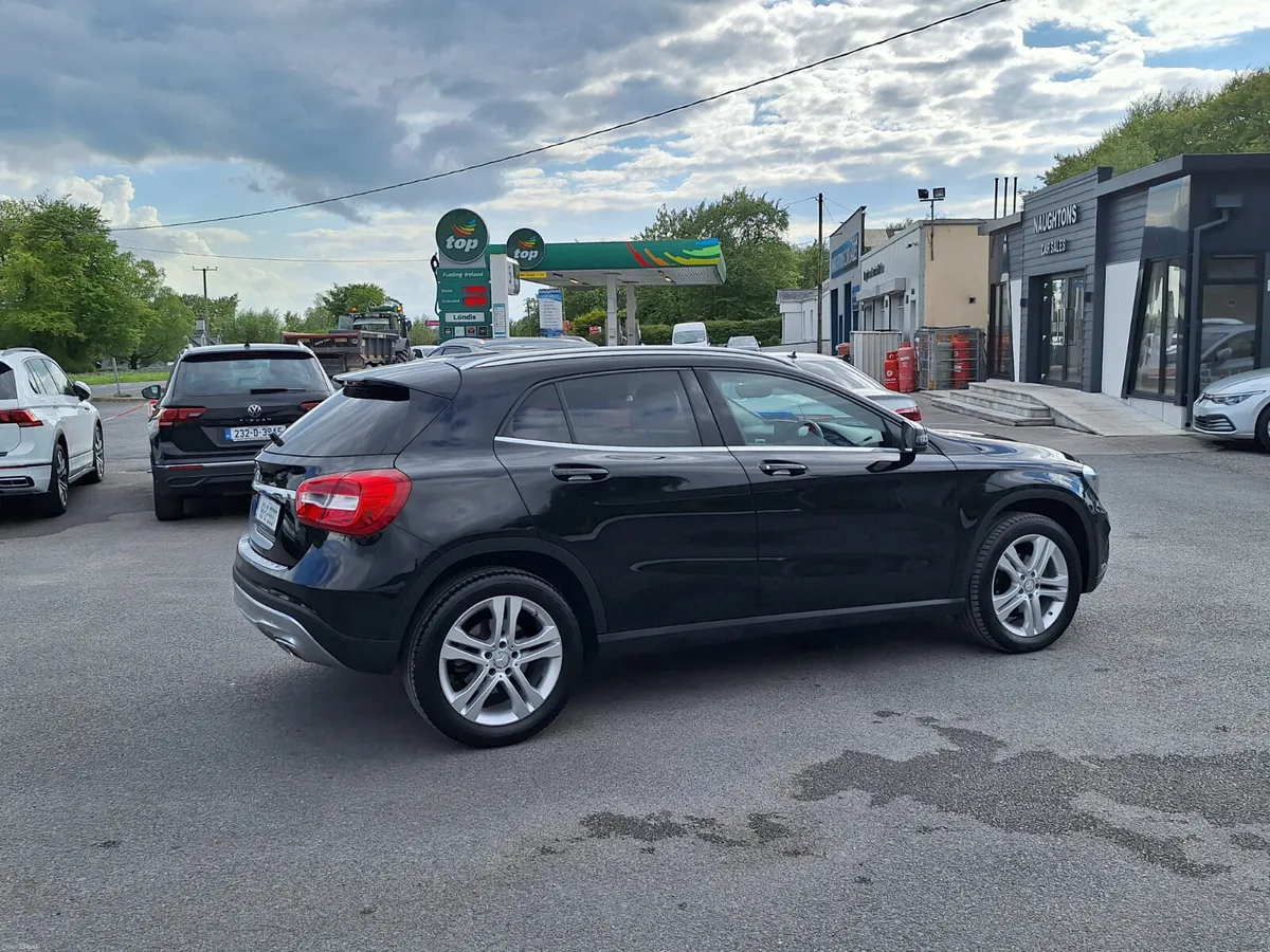 Mercedes-Benz GLA 200D *High Spec/Immaculate - Image 3