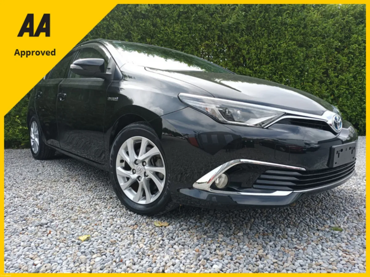 Toyota Auris 1.8 Hybrid 1/2 Leather HighSpec,2017 - Image 1