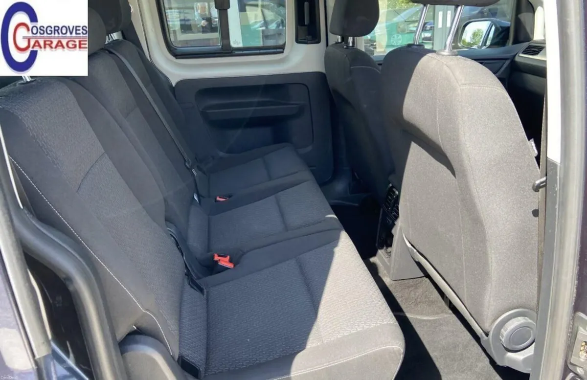 2017 Volkswagen Caddy Maxi 7 Seater - Image 4