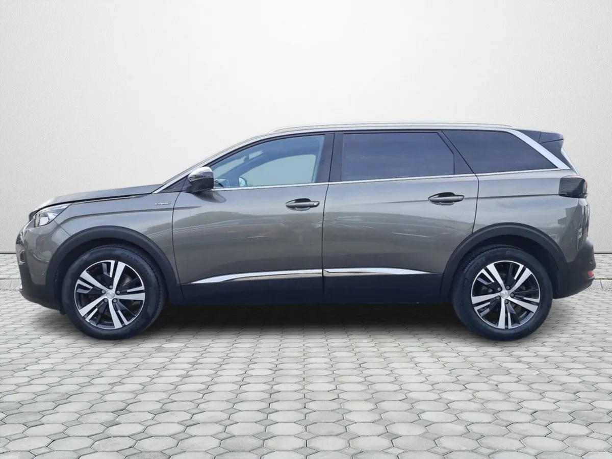Peugeot 5008 1.2 PureTech 130bhp Auto GT Line - Image 3