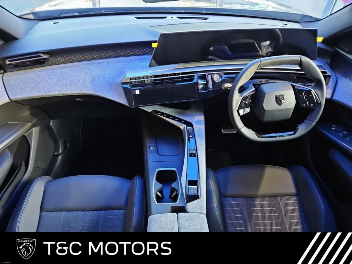Peugeot 3008 GT Hybrid Model - *Huge Spec* - Image 4