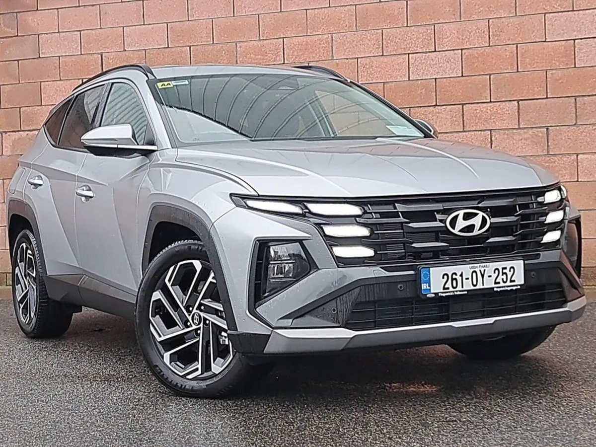 Hyundai Tucson Executive PHEV Automatic - Image 1
