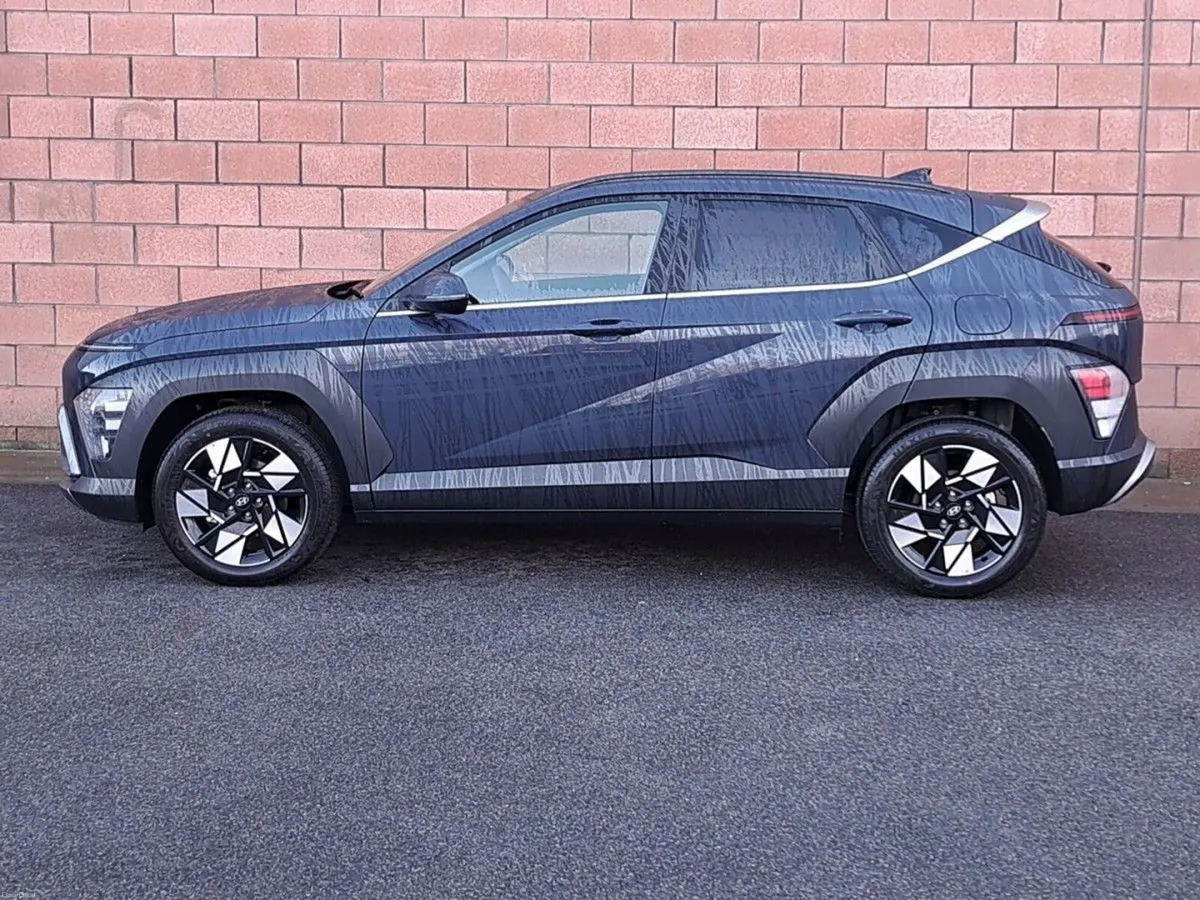 Hyundai KONA Hybrid Elegance Automatic 140 Bhp - Image 3