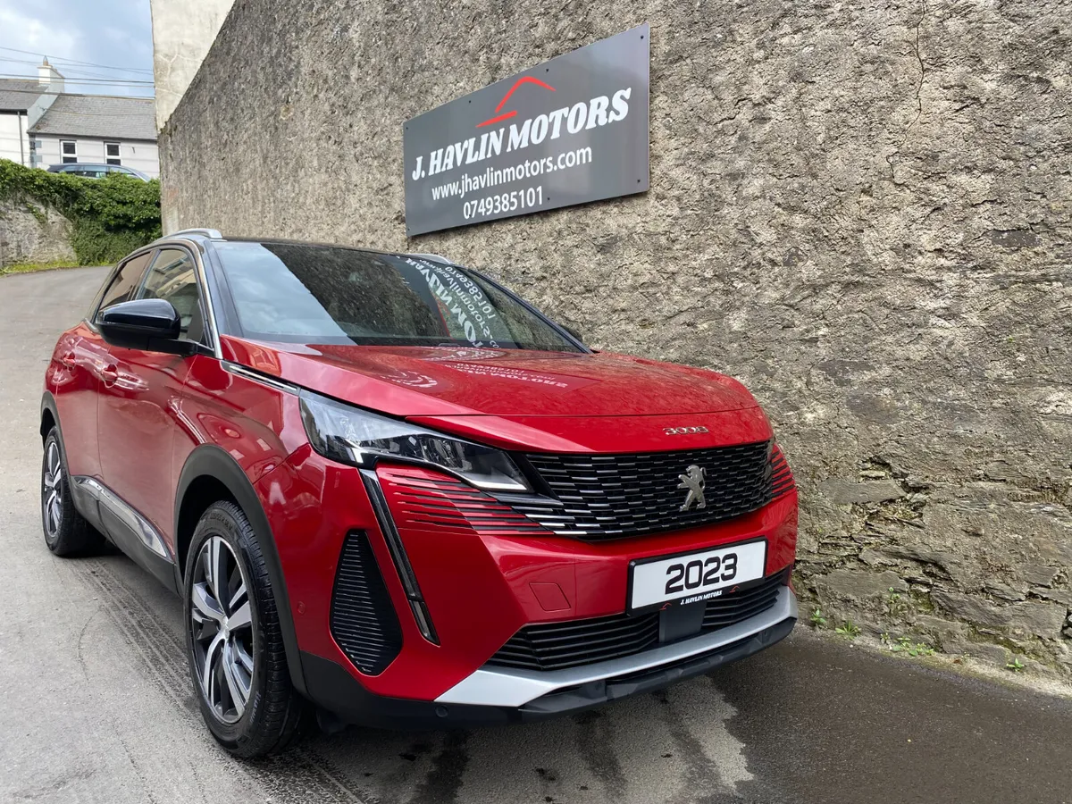 July 2023 Peugeot 3008 Allure DCi Auto - Image 2