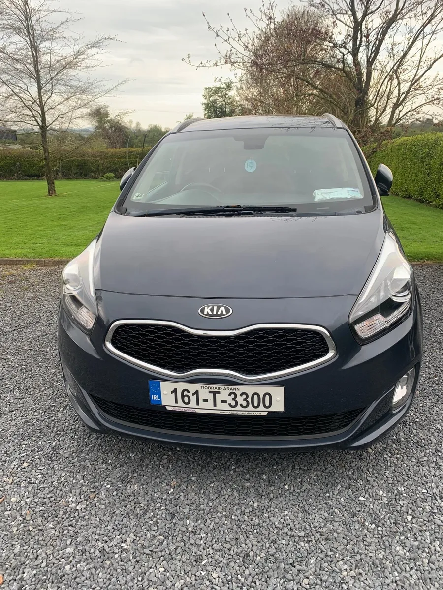 Kia Carens 2016 - Image 1