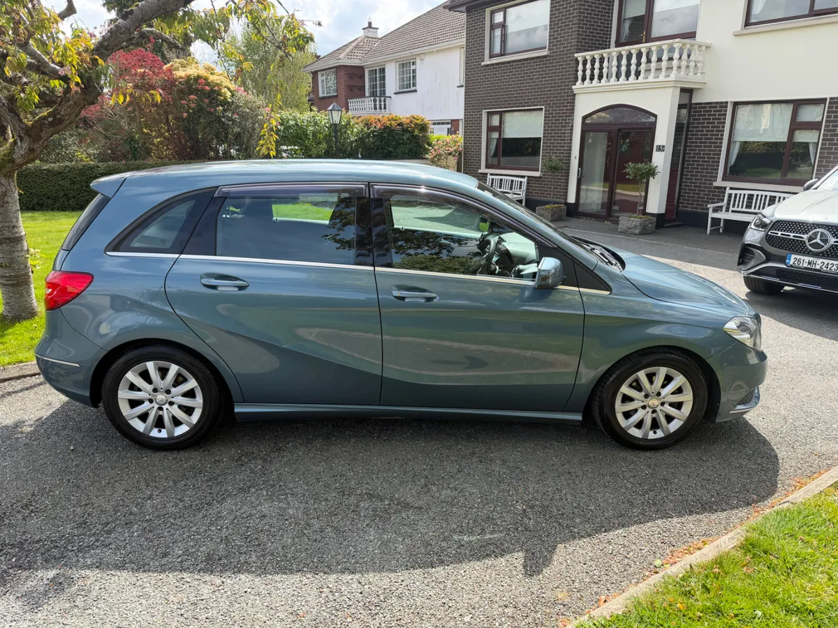 Mercedes-Benz B-Class AUTOMATIC 2014 - Image 2
