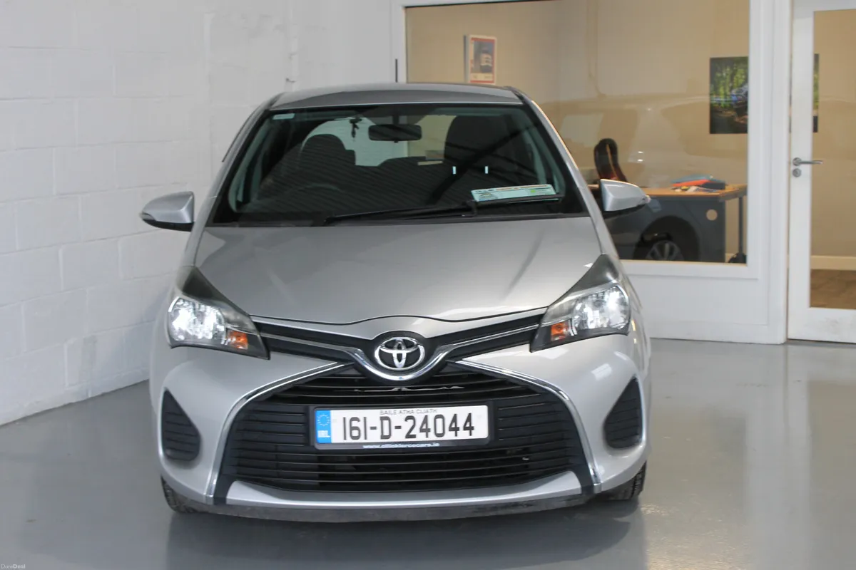 Toyota Yaris 2016, Aura 77kms Nct 06/28 - Image 3