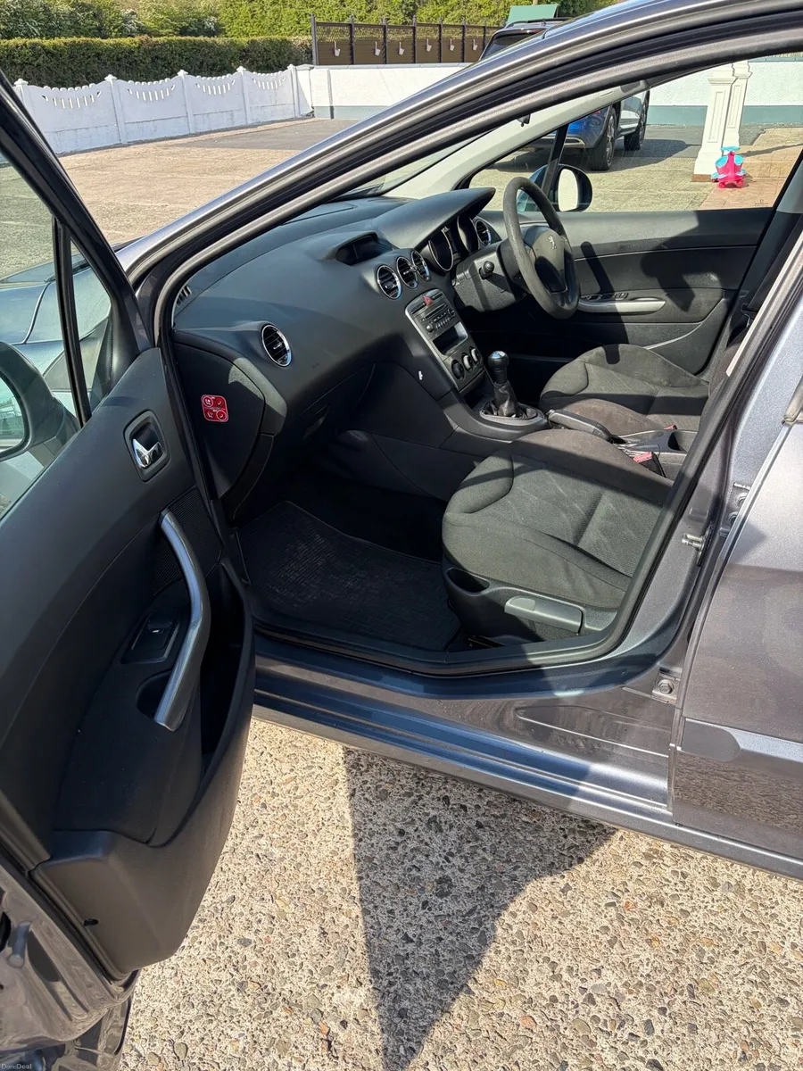 Peugeot 308 - Image 6