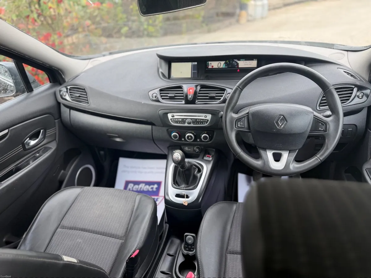 Renault Grand Scenic 2011/Manual 1.5 Diesel - Image 3