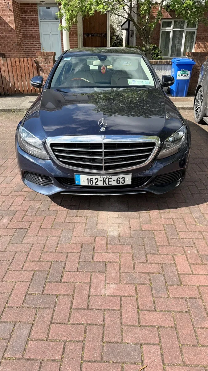 Mercedes C200d luxury trim - Image 1