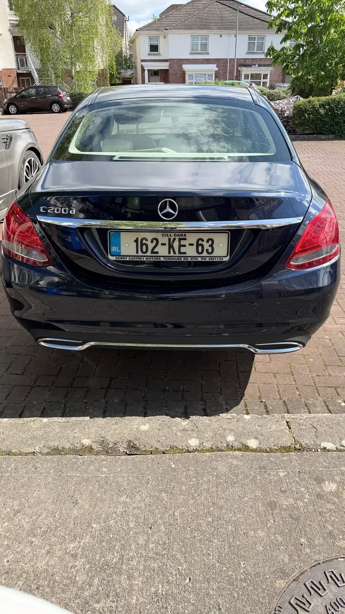 Mercedes C200d luxury trim - Image 5