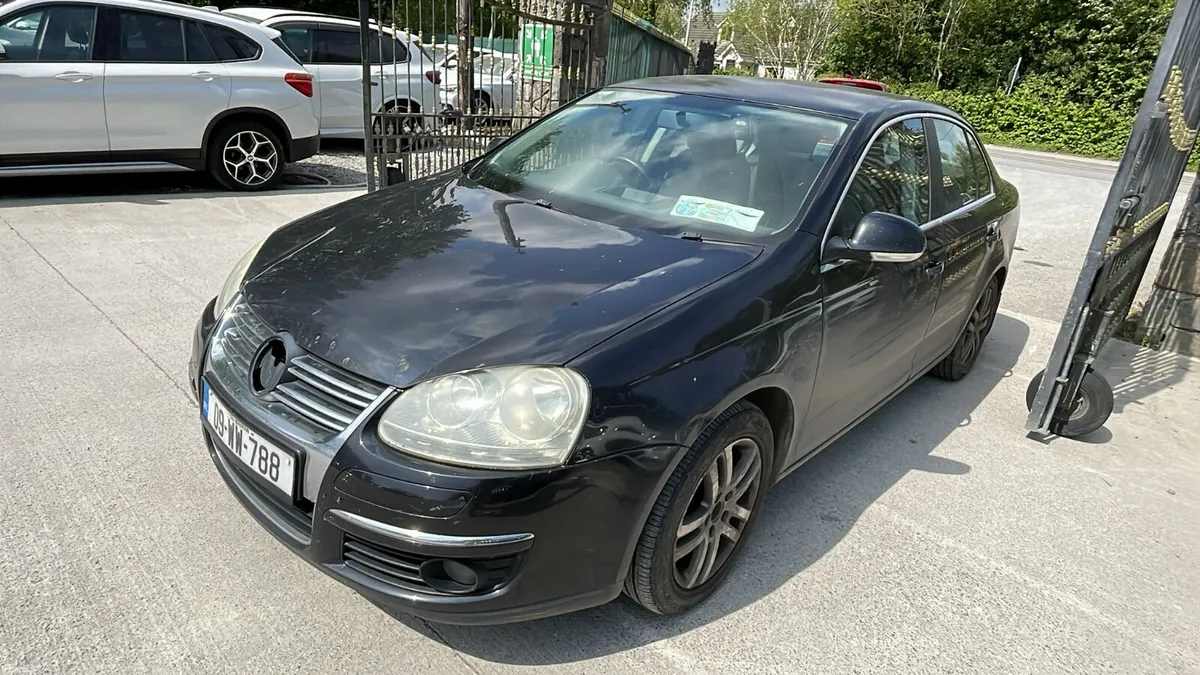 Volkswagen Jetta 2009 tdi new nct.  Taxed €1333 - Image 2