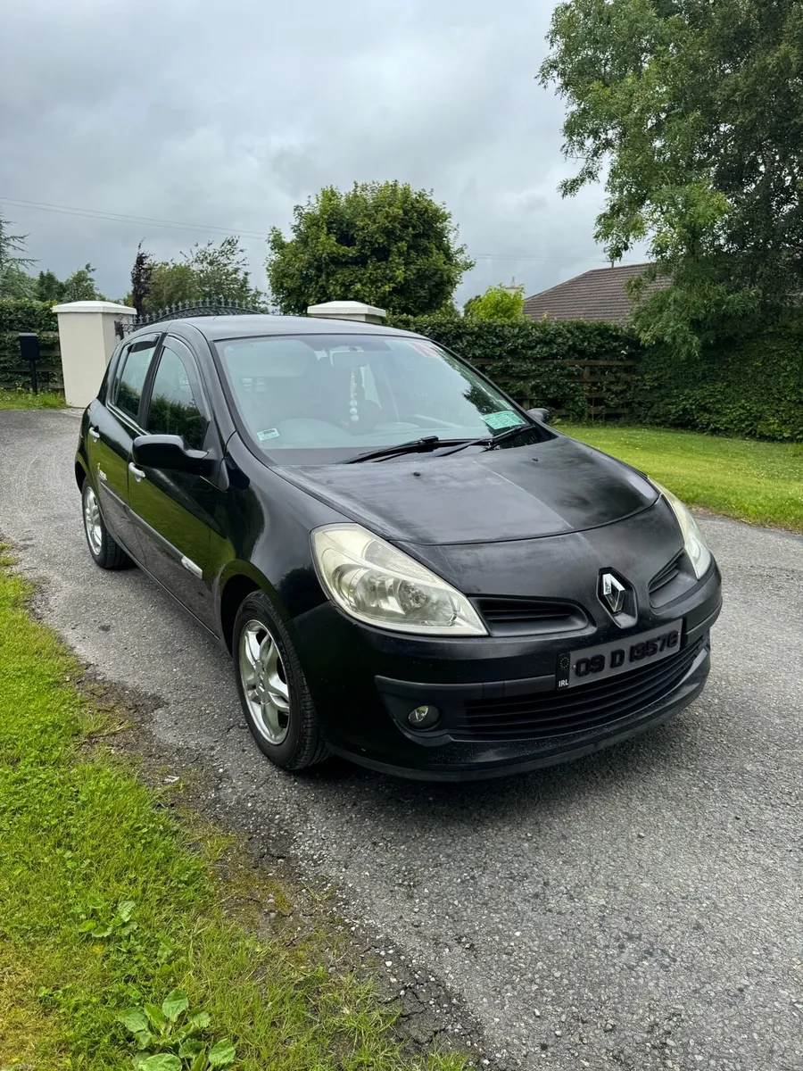 Renault Clio - Image 4