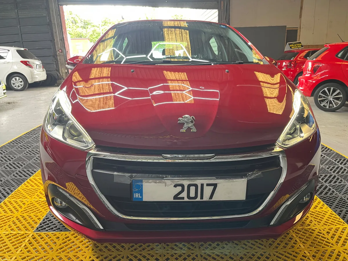 Peugeot 208 2017 auto  low mileage - Image 3