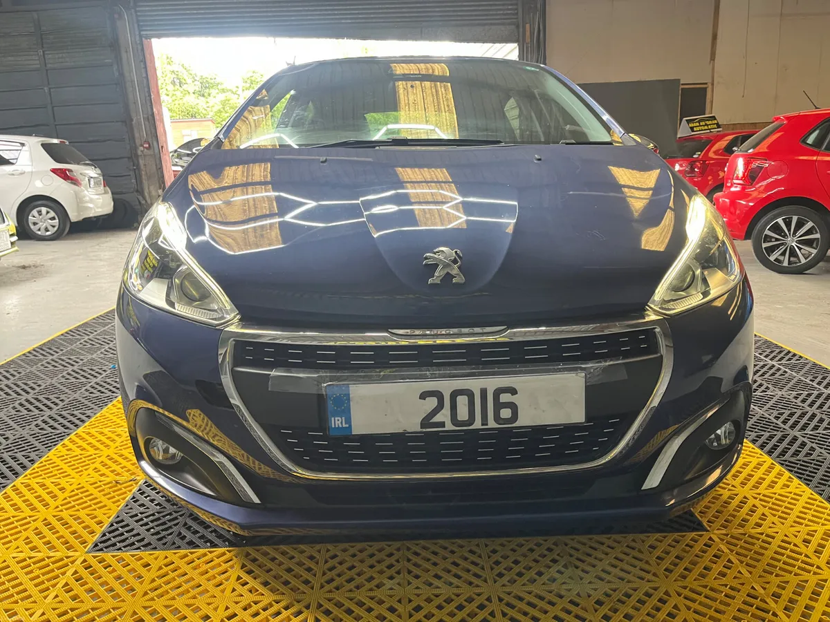 Peugeot 208 automatic 2016 - Image 3