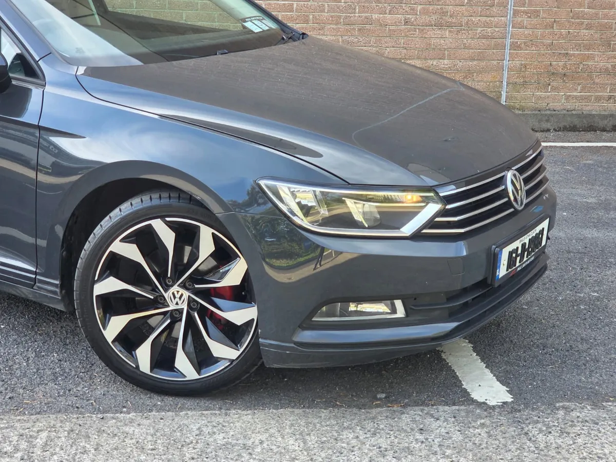 Volkswagen Passat 2016 - Image 4