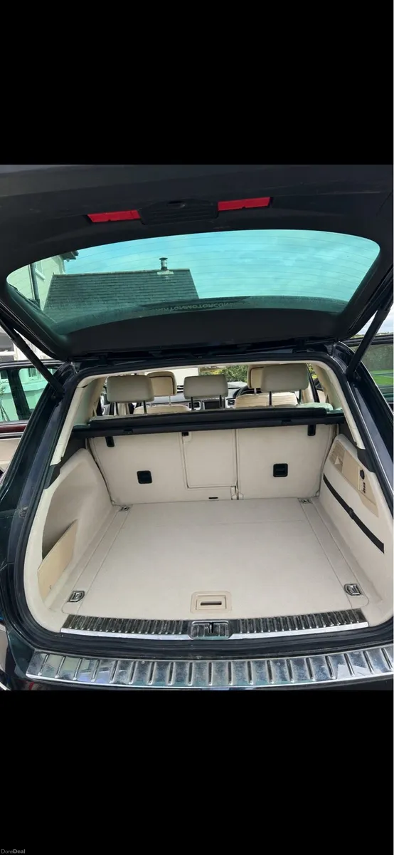 Volkswagen toureag - Image 5