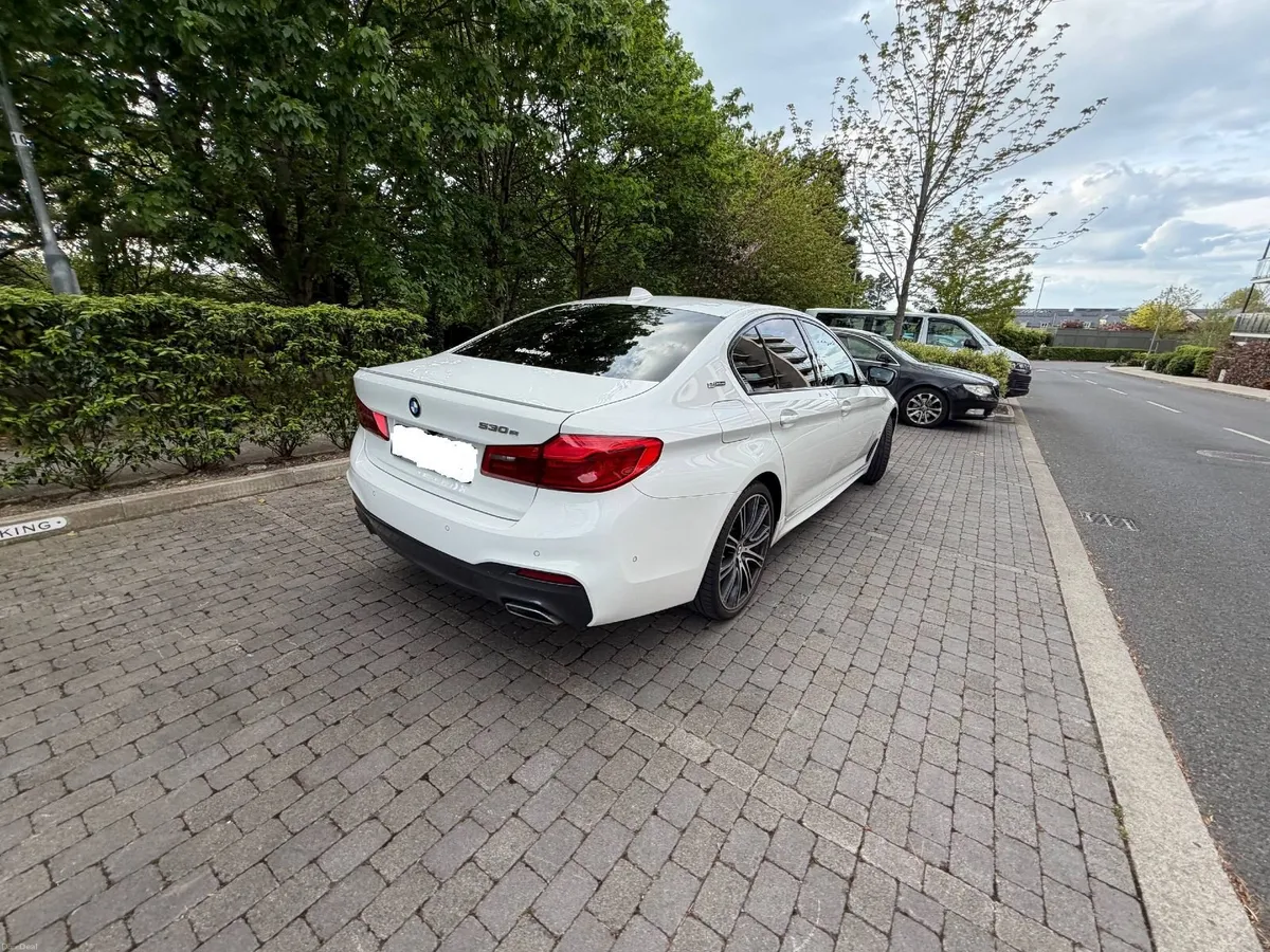 BMW 5-Series 2018 - Image 4