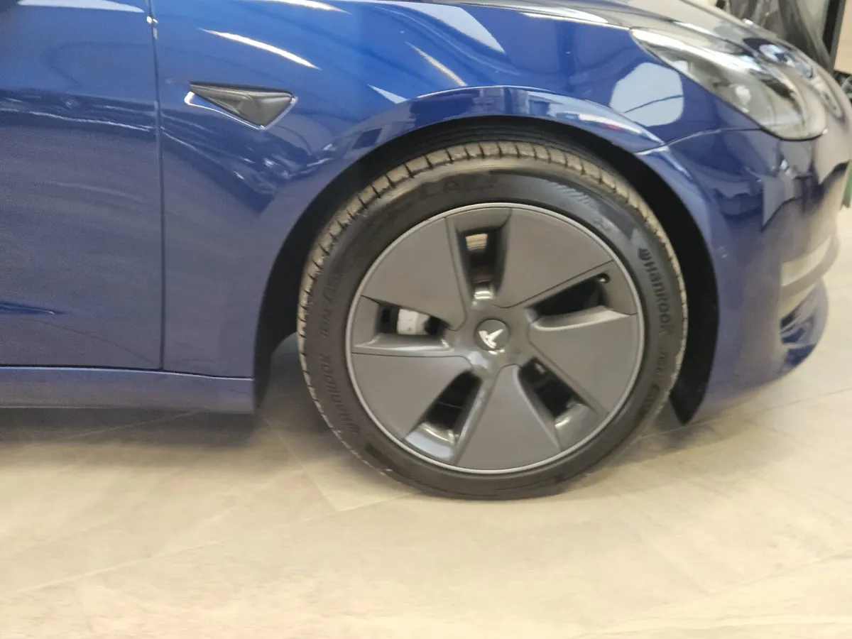 221 TESLA MODEL 3 LONG RANGE AWD - Image 4