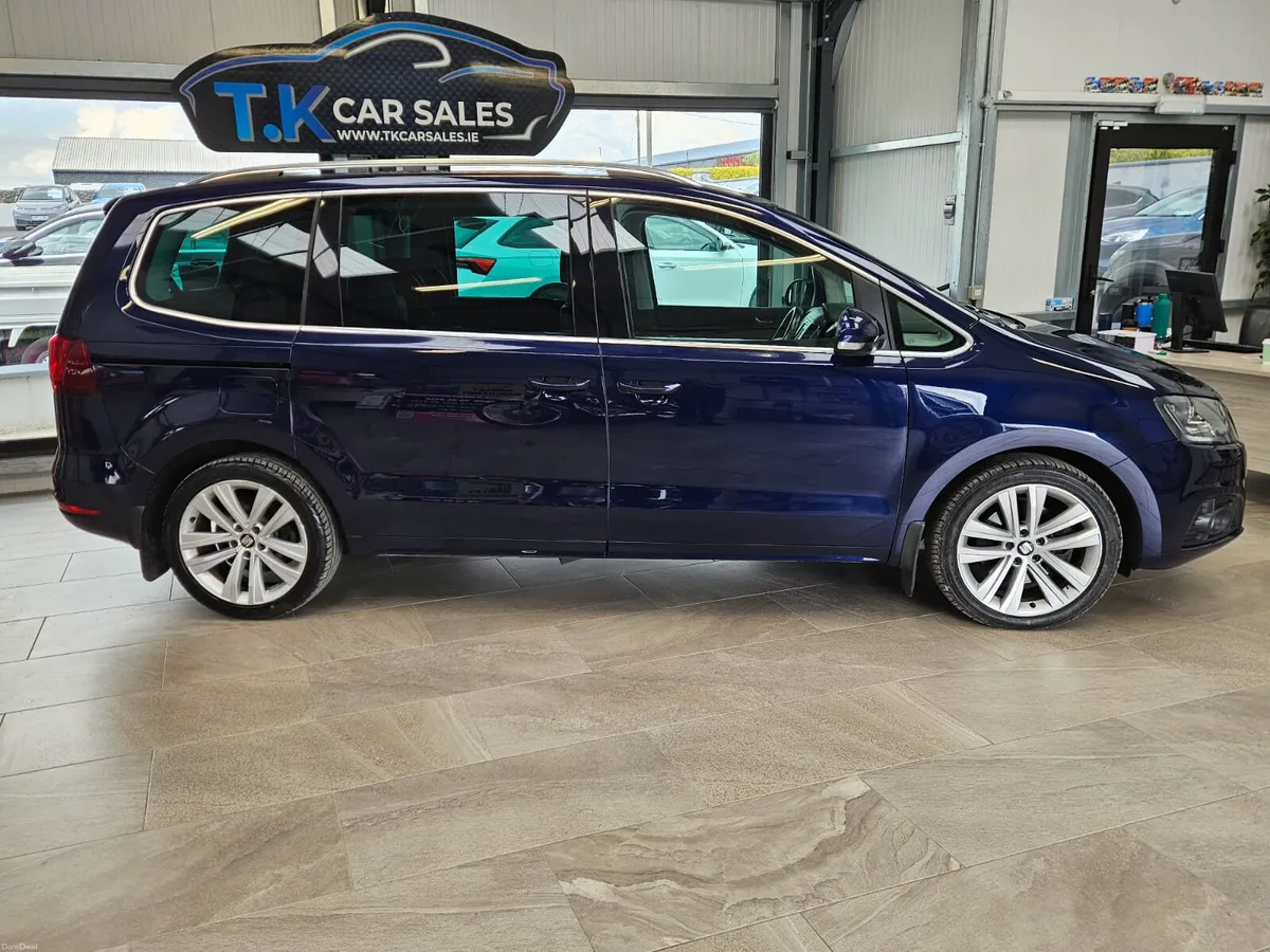 19 SEAT ALHAMBRA 7 SEATER - Image 2